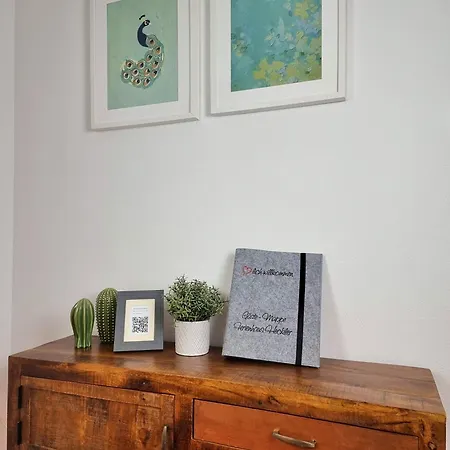 Modernes Mit Grosser Kueche, Terrasse & Garten Bad Camberg