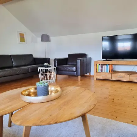 Feriehus Modernes Mit Grosser Kueche, Terrasse & Garten *