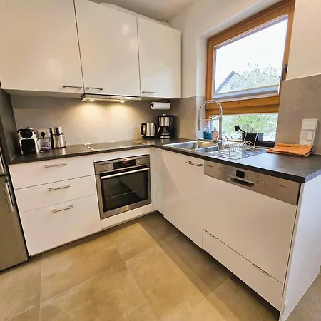 度假居 Modernes Mit Grosser Kueche, Terrasse & Garten *