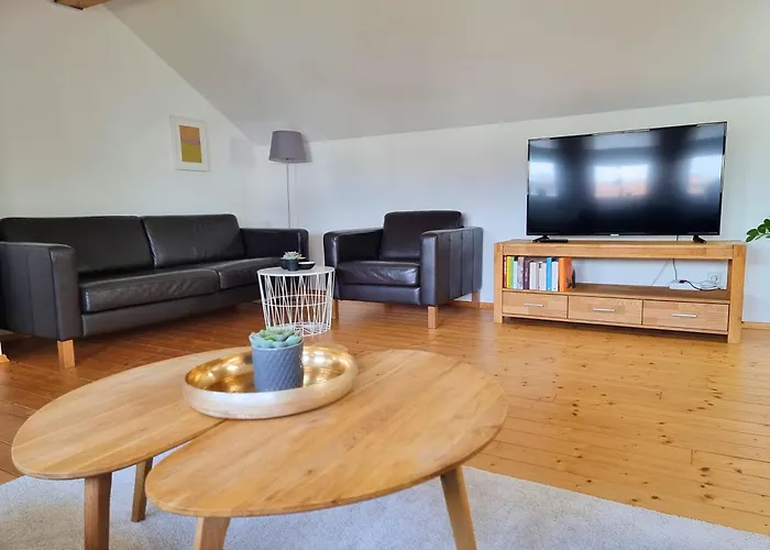 度假居 Modernes Mit Grosser Kueche, Terrasse & Garten *